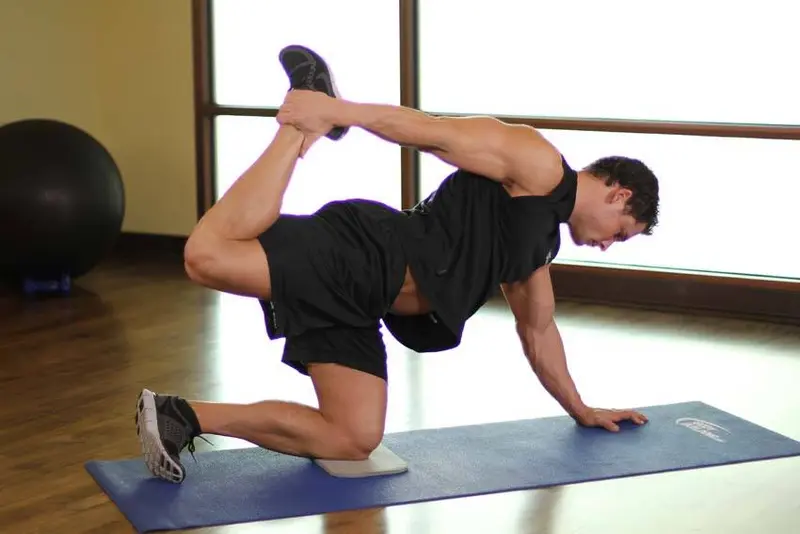All Fours Quad Stretch — finish position