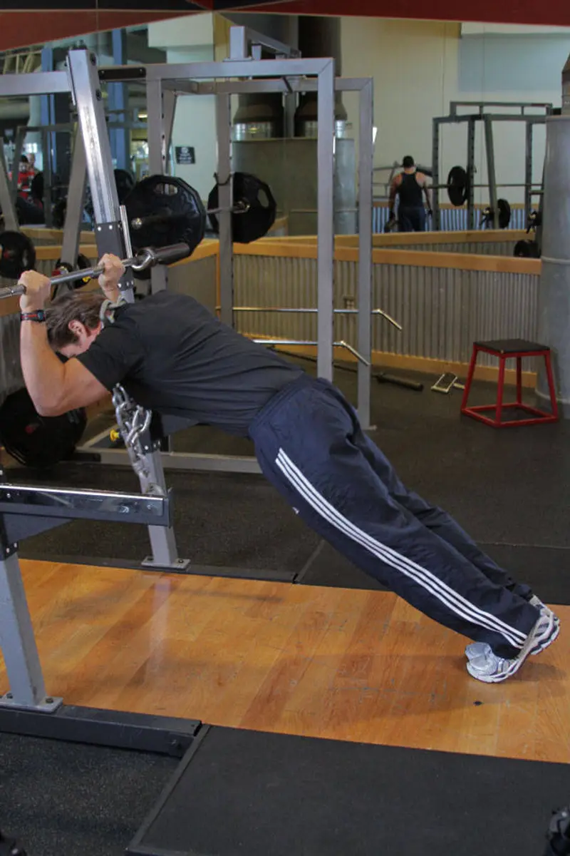 Body Tricep Press — finish position