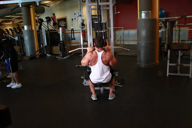 Close-Grip Front Lat Pulldown — finish position
