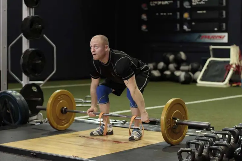 Deadlift with Bands — finish position