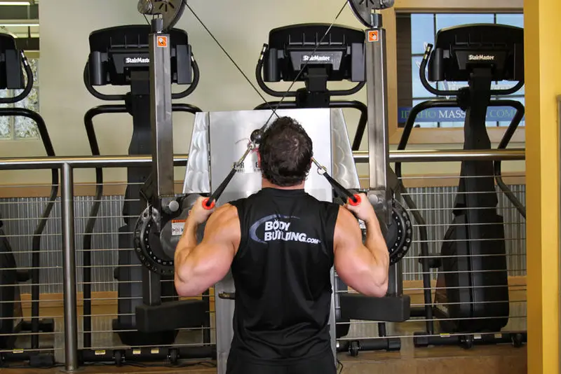 Full Range-Of-Motion Lat Pulldown — finish position