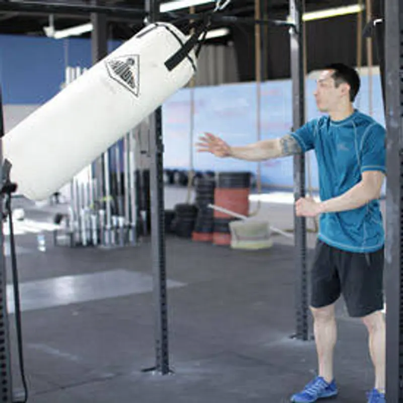 Heavy Bag Thrust — finish position