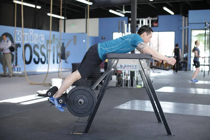 Reverse Hyperextension — finish position