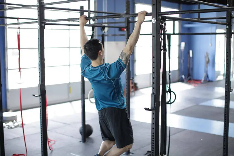 Scapular Pull-Up — finish position