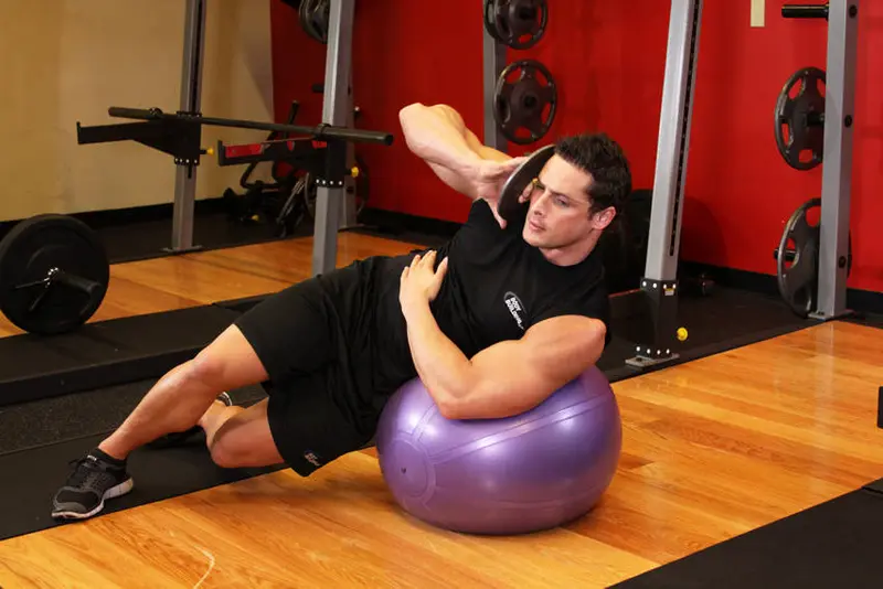 Weighted Ball Side Bend — finish position